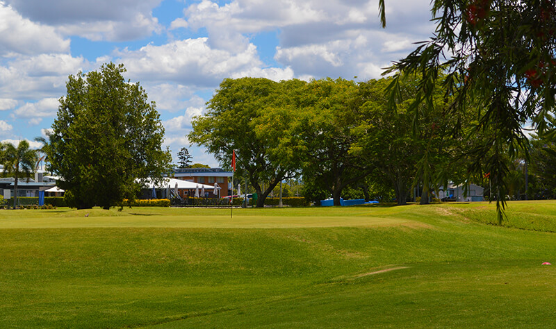 Willes Cafe Recommends Trying out the Bulimba Golf Course